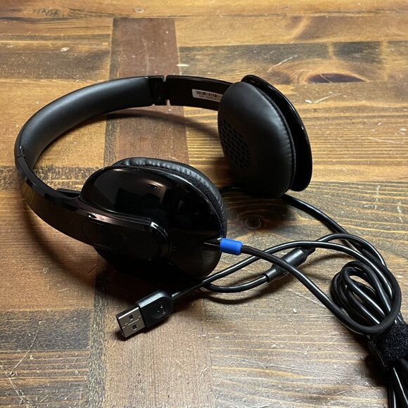 Logitech Headset h540 (NIB) - Picture 2 of 3
